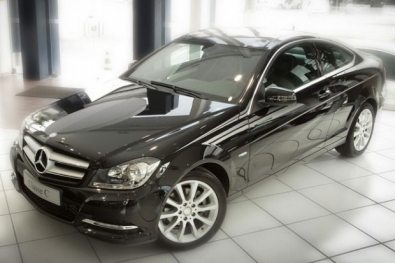 mercedes-c180.jpg