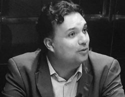 viniciuscarvalho.jpg
