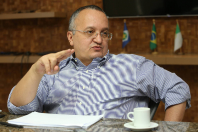 taques-folha.jpg
