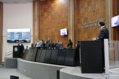 plenario-assembleia.jpg