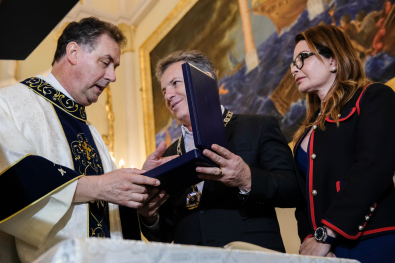 padre-mauro-virginia.jpg