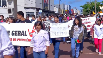 protesto-escola-tgs-1.jpg