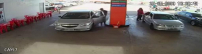 roubo de carro em posto