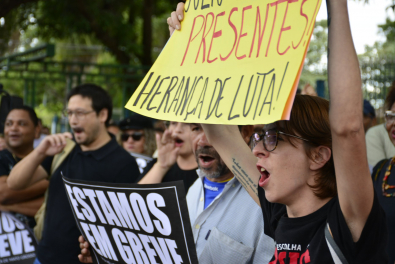greveprofessores.jpg