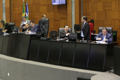 plenario-assembleia.jpg