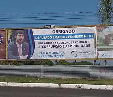 emanuelzinho-outdoor.jpg