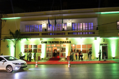 cineteatro.jpg