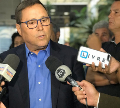 maurocarvalho-livre.jpg
