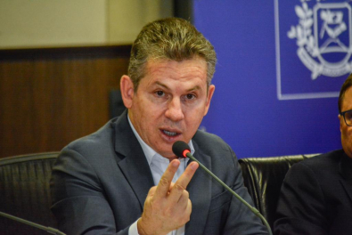 microfone-mauromendes.jpg