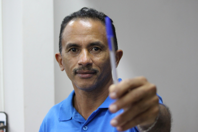 MANOEL-CANETAAZUL.jpg