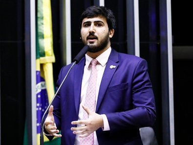 emanuelzinho-tribuna.jpg