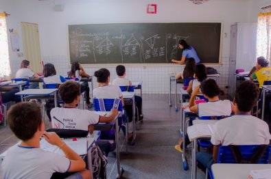 ESCOLA.jpg