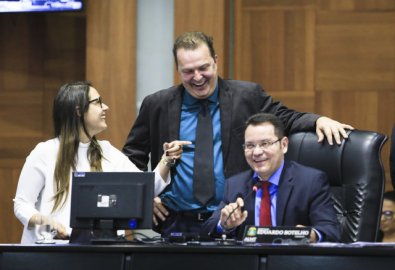 max-janaina-botelho.jpg