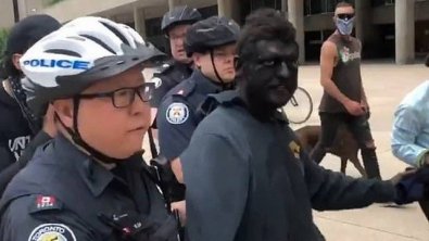 xblog_blackface.jpg.pagespeed.ic.nJys21pORR.jpg