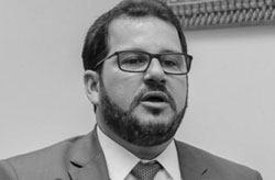 ronimarcio.jpg