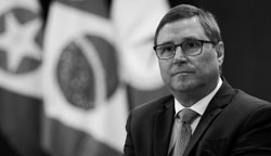 maurocarvalho-artigo.jpg