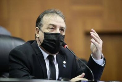 silviofavero-folhamax.jpg