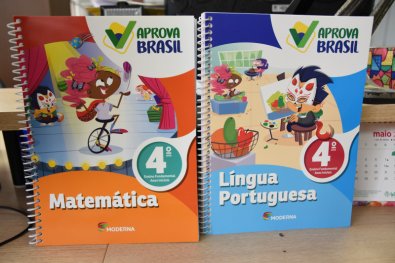 livros-portugues-matematica.jpg