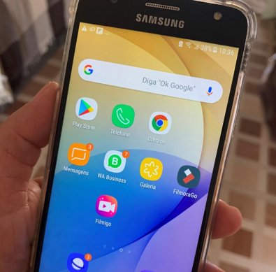 celular1.jpg