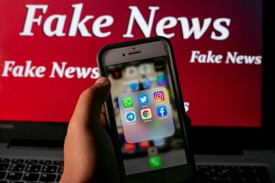 FAKE-NEWS-min.jpeg