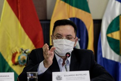 botelho.jpg