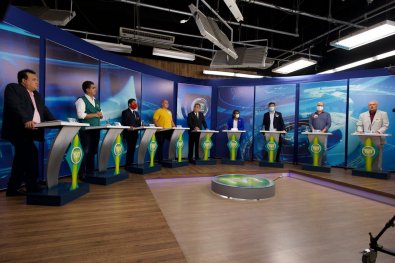 DEBATE-EMANUEL6.jpg
