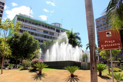 alencastro-palacio.jpg