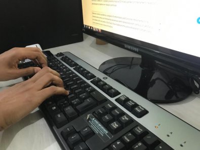 computador-escola.jpeg
