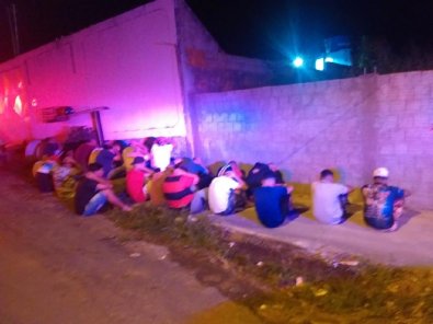 festa-aglomeracao.jpg