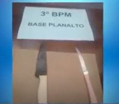 faca.JPG