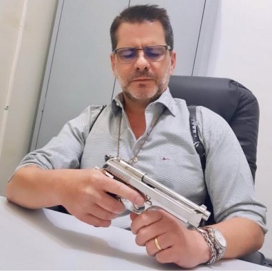 stringuetta-pistola.jpg