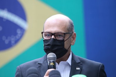 diretor do Instituto Butantan.jpg