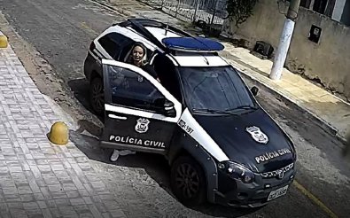 NatÃ¡lia Assis, operaÃ§Ã£o renegados
