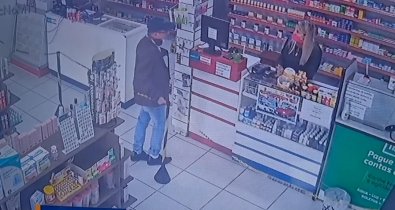 muvuca-farmacia.jpg