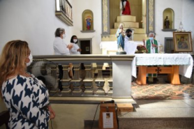 CARLINA-IGREJA.jpg