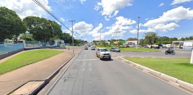 Avenida Fernando Correa