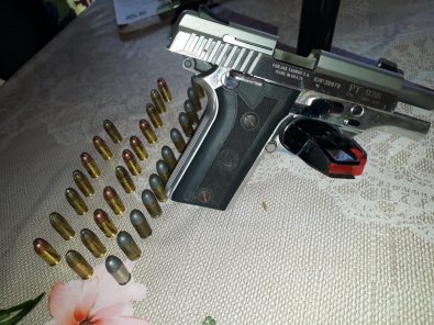 pistola-pocone.jpeg