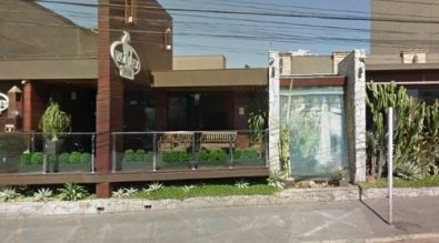 Valley Pub
