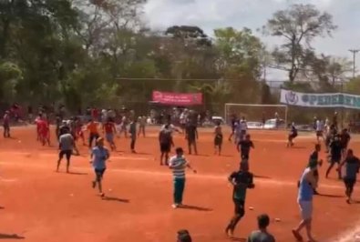 tiroteio futebol amador.JPG