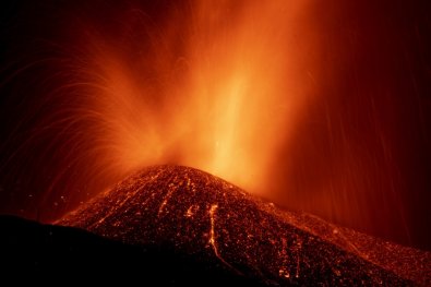 erupcao vulcao.jpg