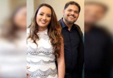 casal bitcoins.JPG