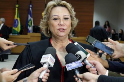 Desembargadora Maria Helena Pï¿½voas.jpg