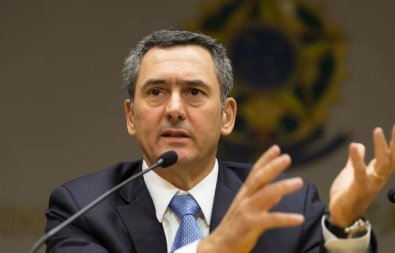 morre ex ministro fazenda.jpg