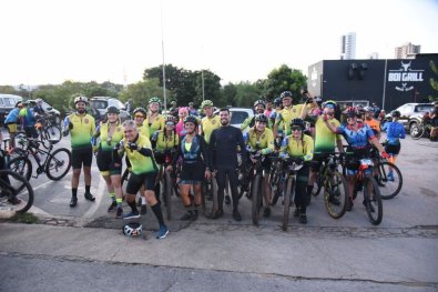 pedalsemob.jpg
