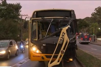 onibus-carreta.jpg