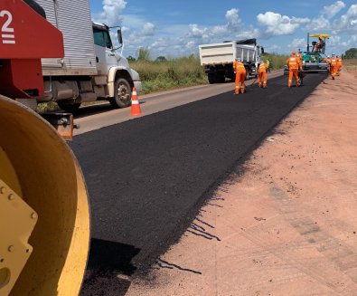 Trabalhos-Via-Brasil-BR-163-em-Guaranta-do-Norte--MT---2-.jpg