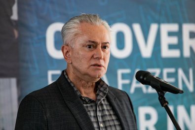 orlandoperri.jpg