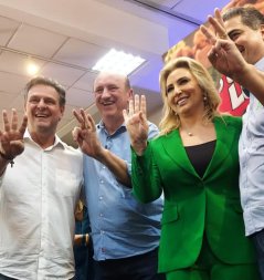 mÃ¡rcia pinheiro marcia pinheiro neri geller carlos favaro