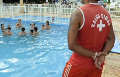 salva vidas, piscina