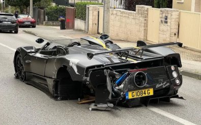 PAGANI.JPG